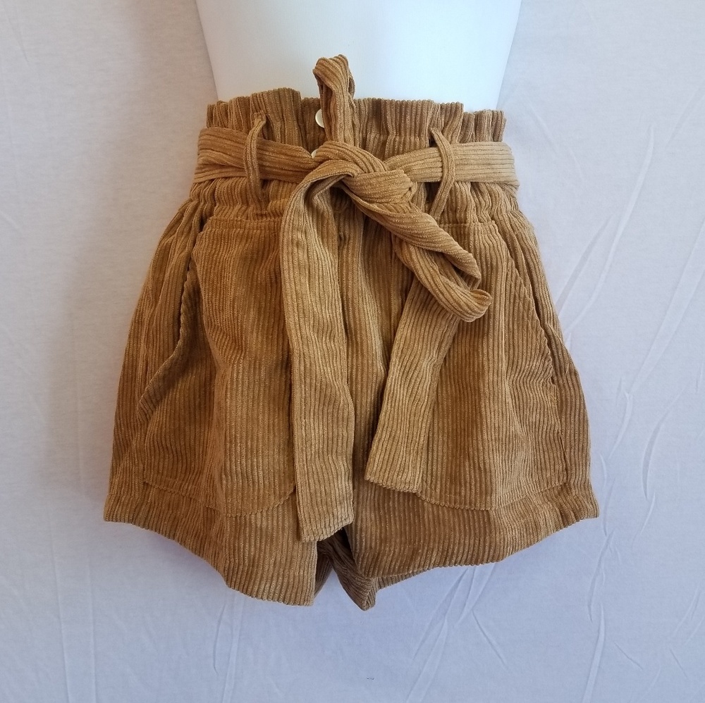 NWT Wild Honey Camel Corduroy Shorts - Picture 2 of 8